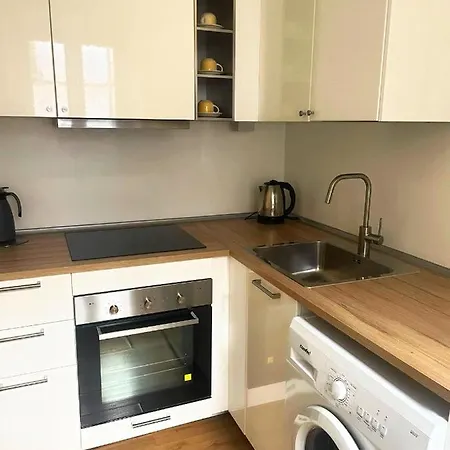 Piccolo Nel Cuore Di Triest